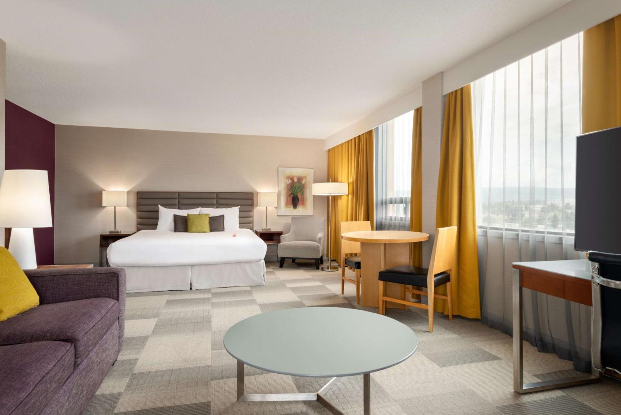 Coast Prince George Hotel By Apa Εξωτερικό φωτογραφία